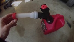 GARAGE BOSS Press and Pour Gas Can Review