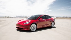 Tesla Model 3 dominates small and midsize car market in the USA